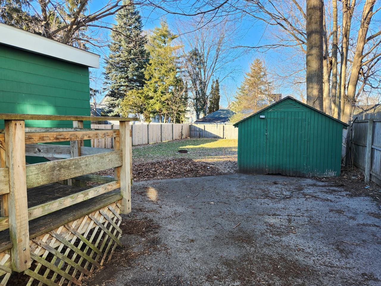 113 E Ellis St #NA - Photo 2 of 15