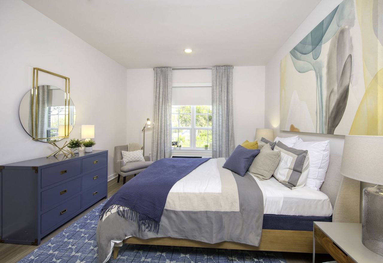 The Enclave - Photo 5 of 9