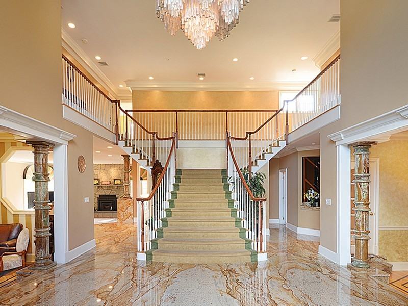 119 Judd Rd - Photo 2 of 30