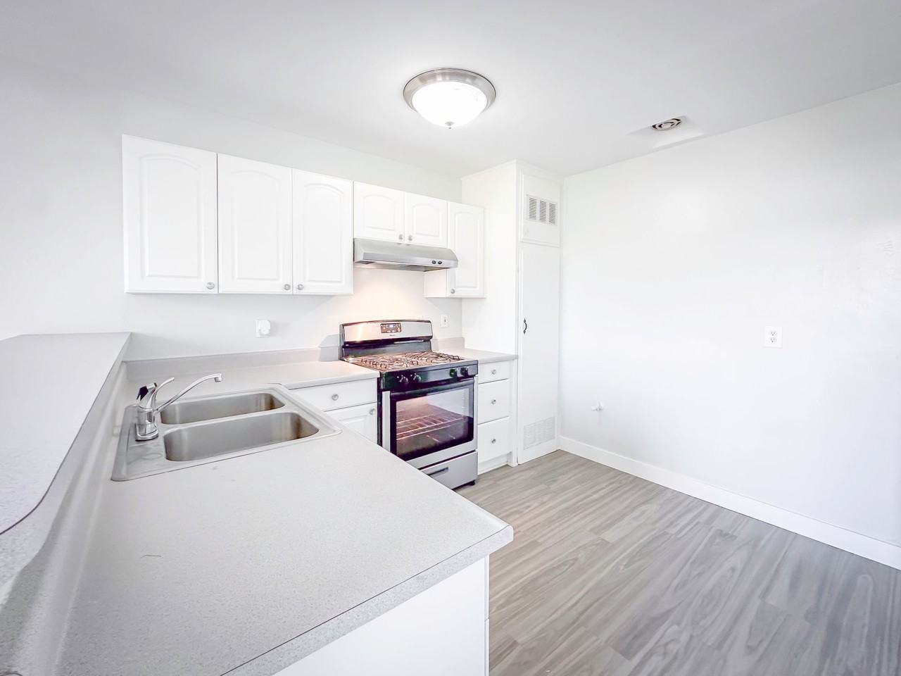 28948 Goetz Rd #A - Photo 7 of 47