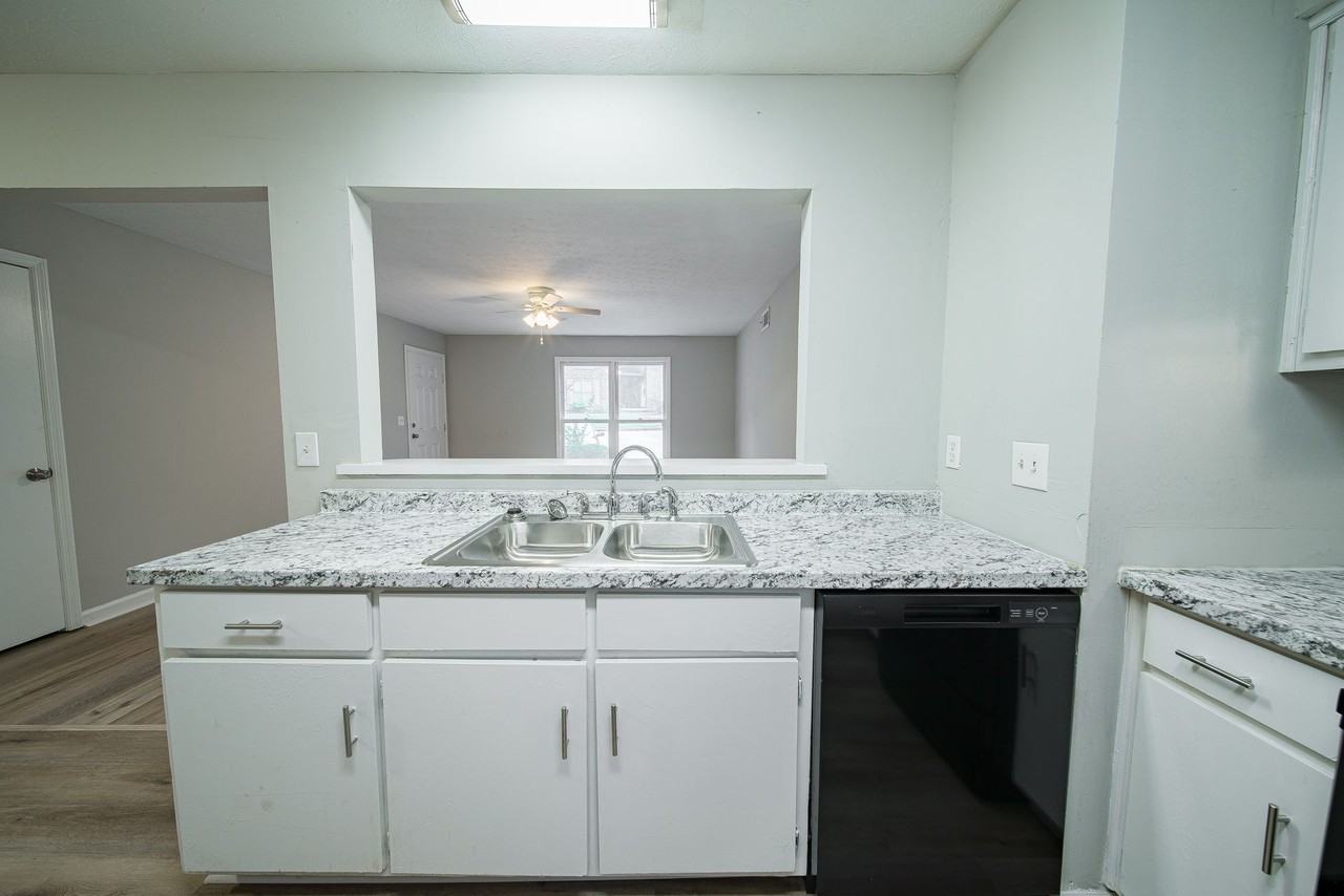 786 Dogwood Dr - Photo 6 of 14