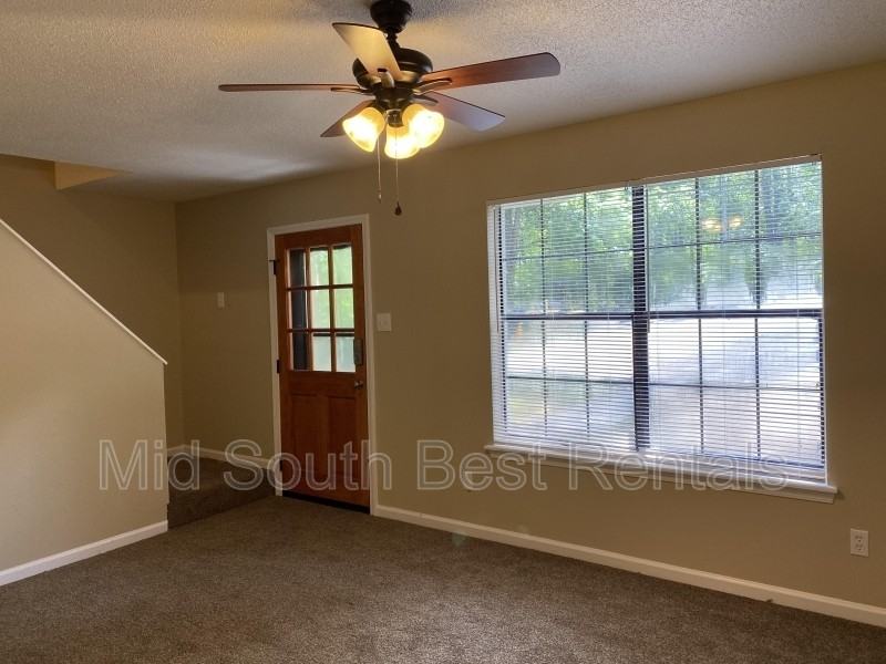 2006 Scotty Ct - Photo 2 of 7