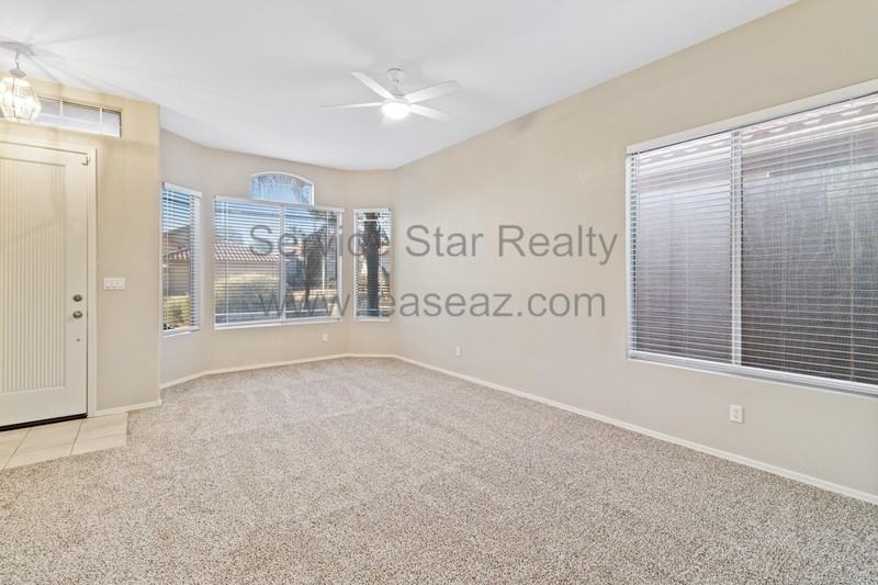 1020 E Amberwood Dr - Photo 6 of 29