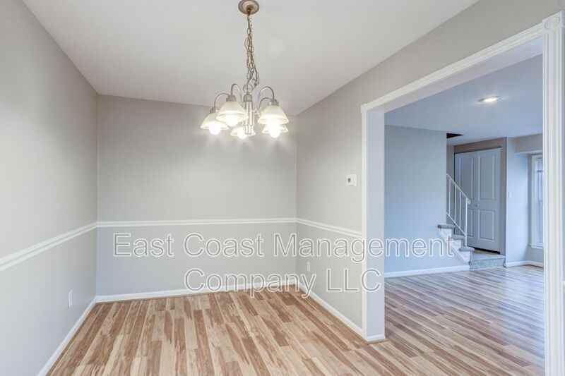 8529 Ramort Dr - Photo 7 of 25