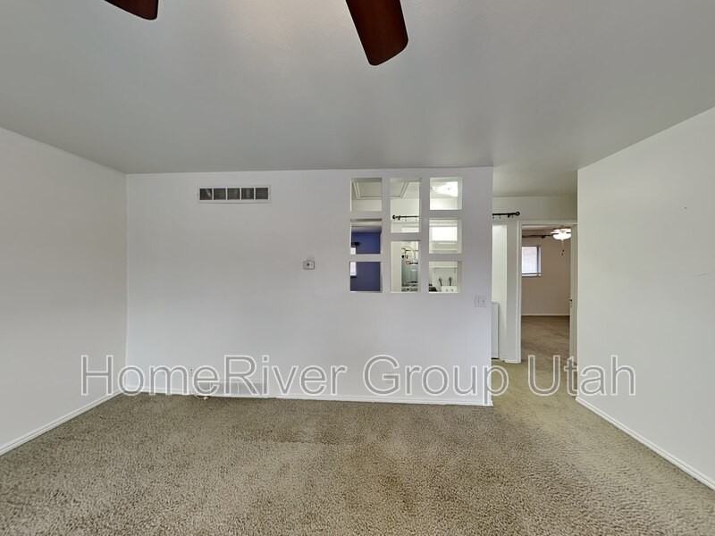 1850 S St #5 - Photo 5 of 18