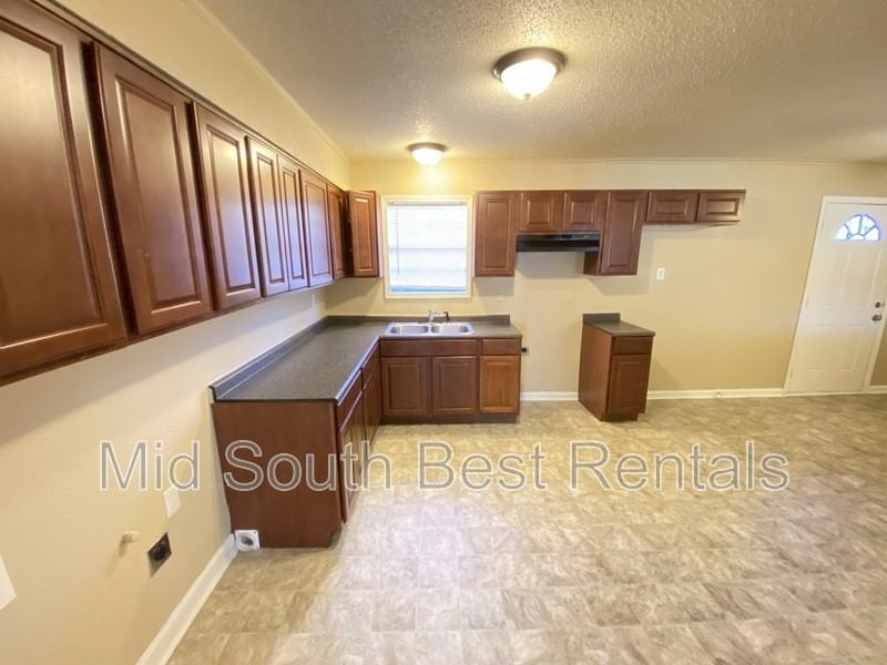 3651 Neely Rd - Photo 3 of 8
