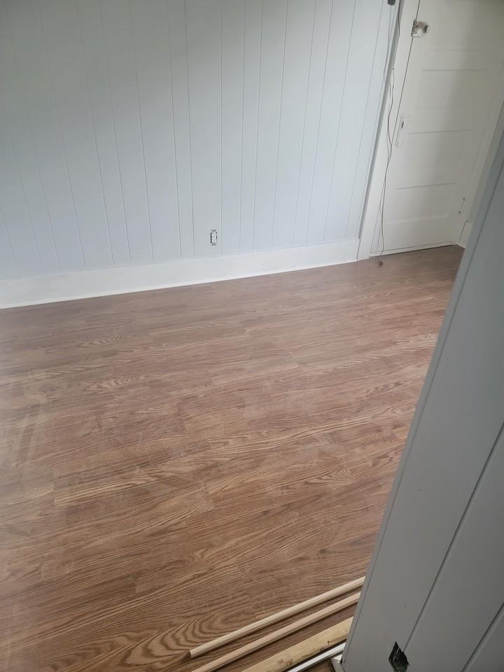 1015 Elm Street Apt. A 1st floor - Photo 3 of 5