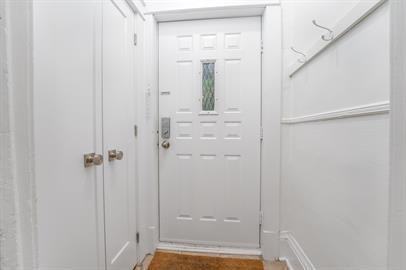 117 Hopewell Avenue - Photo 3 of 29