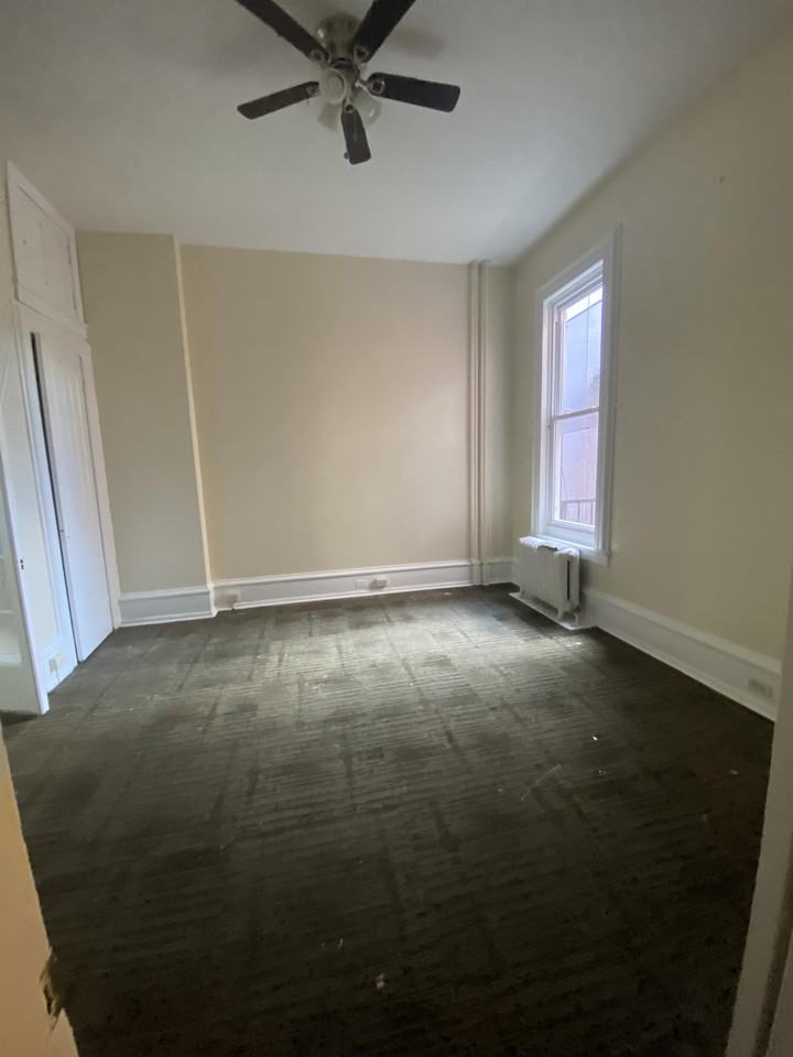 214 North 6th Street Reading, PA 19601 - Photo 3 of 28