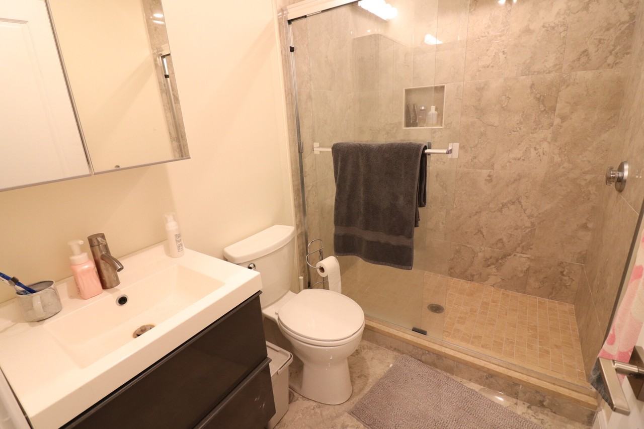 Commonwealth Ave #303 - Photo 6 of 16