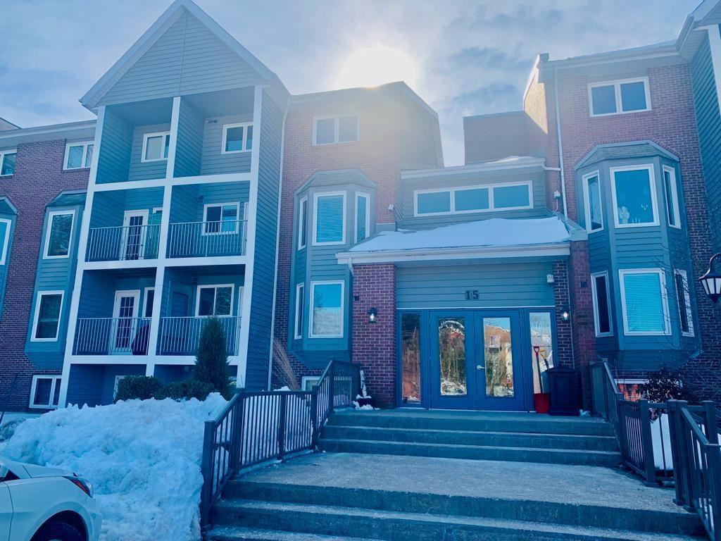 15 Knightsridge Dr, Halifax, NS B3M 3S9 2 Bedroom Condo for 2,400