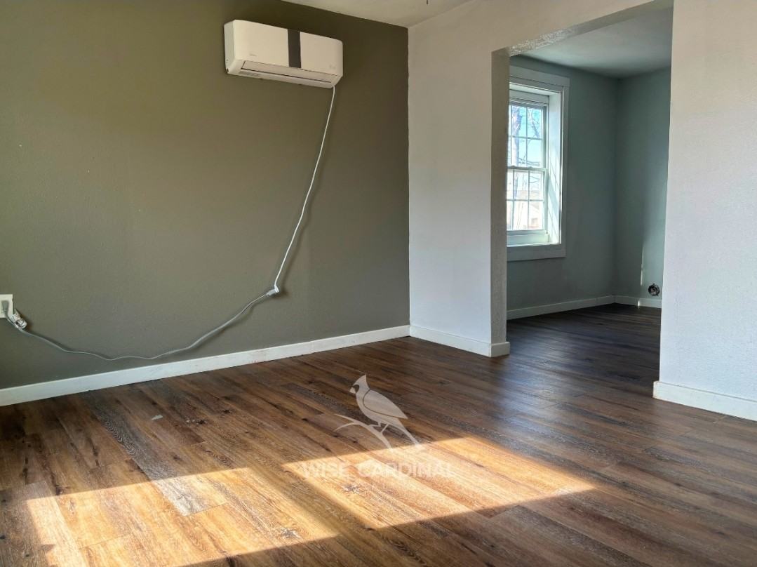 712 30th St #1 - Photo 2 of 8