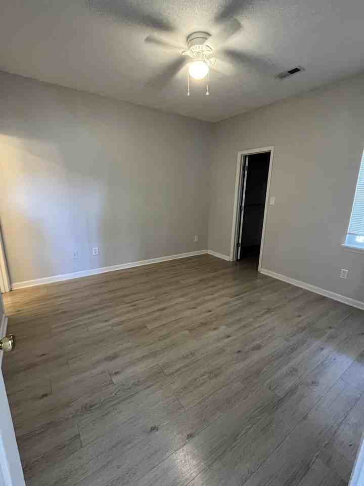 3511 Sweetwater Blvd #1 - Photo 3 of 9