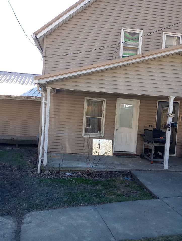 619 Pacific St #619 - Photo 3 of 11