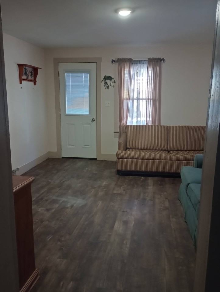 619 Pacific St #619 - Photo 4 of 11