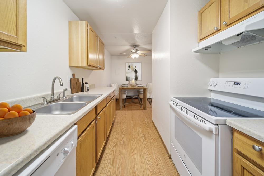 10841 Se Kent Kangley Rd - Photo 3 of 5