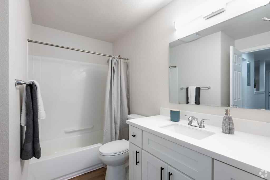 4106 Madrona Dr Se - Photo 5 of 23