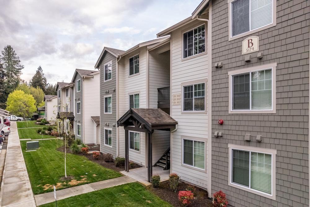 5180 Gibson Ln Ne - Photo 7 of 13