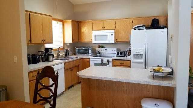 10390 N Martha Lake Dr - Photo 2 of 12