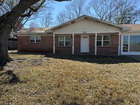 1003 Shirley Dr - Photo 1 of 1