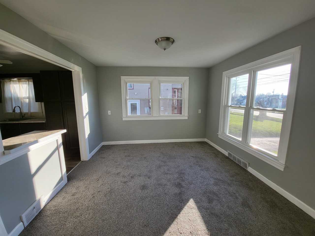 5315 Southern Blvd - Photo 3 of 13