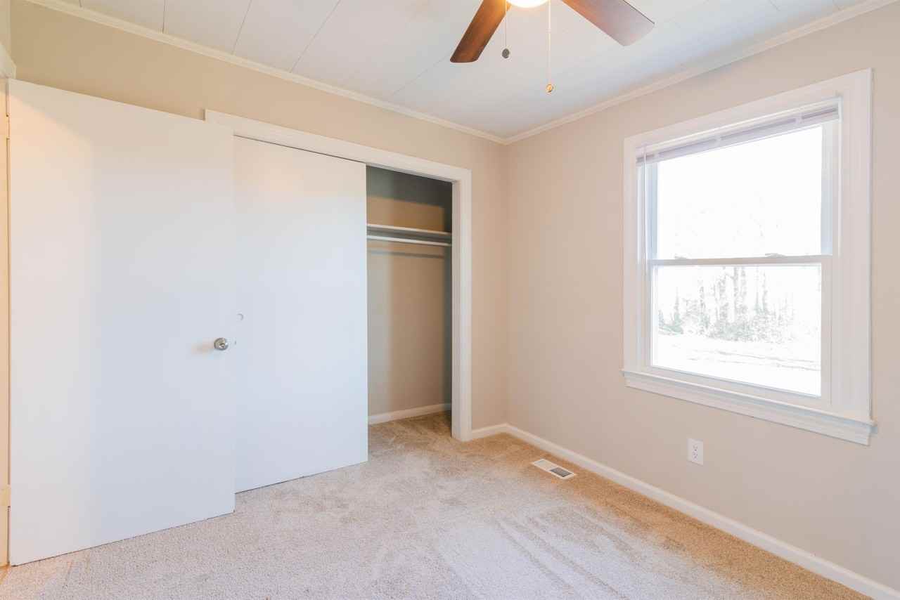 1034 Central Dr Nw - Photo 3 of 27