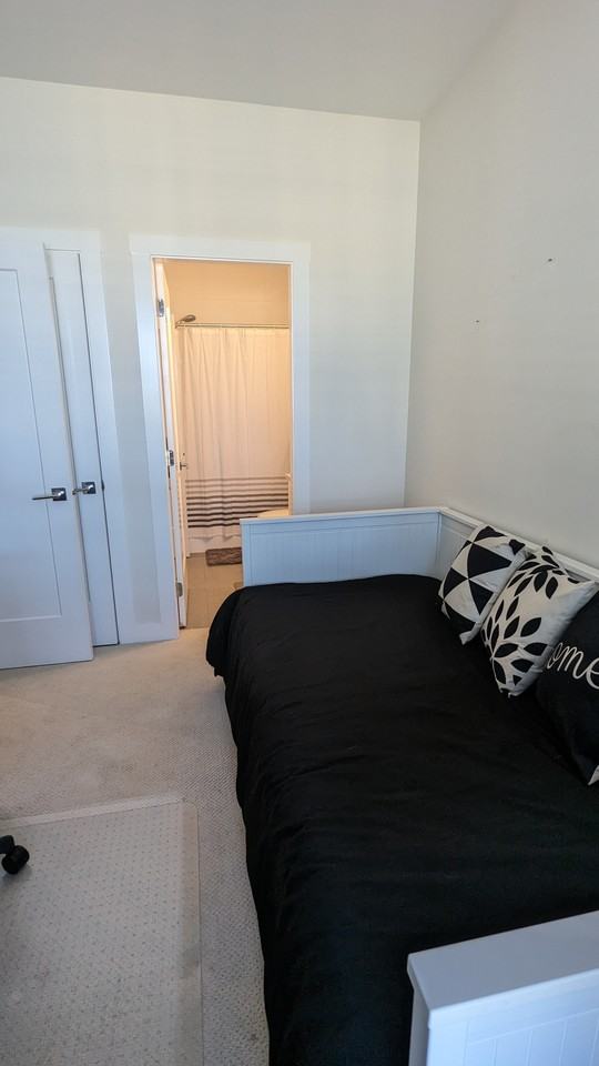 202a St & 72B Ave - Photo 2 of 13