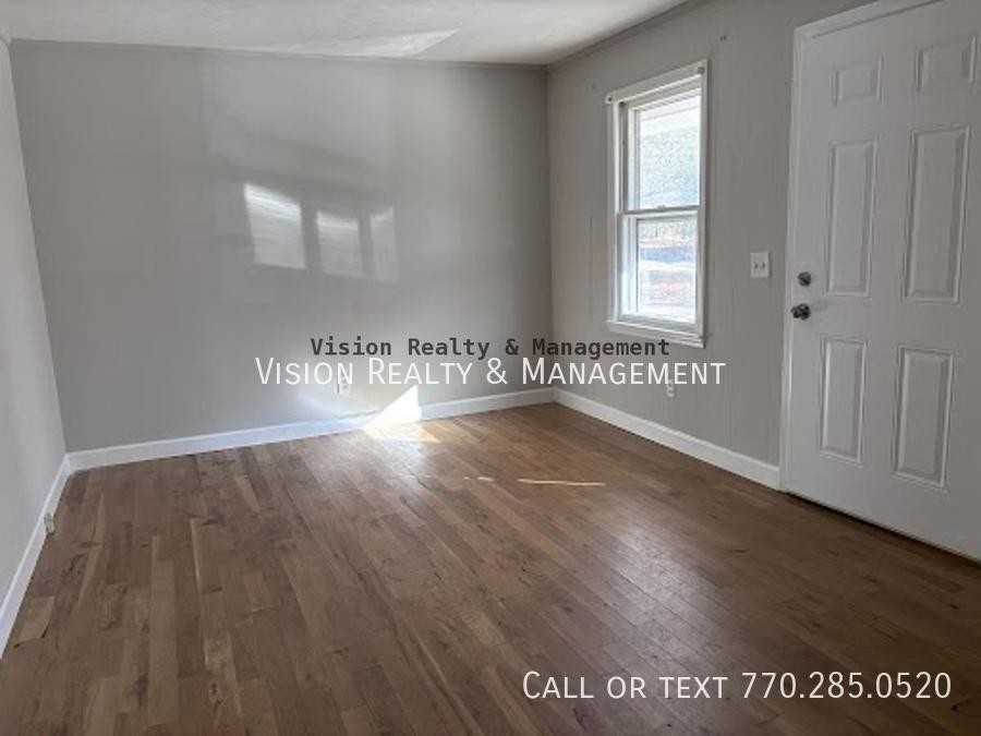 333 Piney Grove Rd Apt A #A - Photo 2 of 10