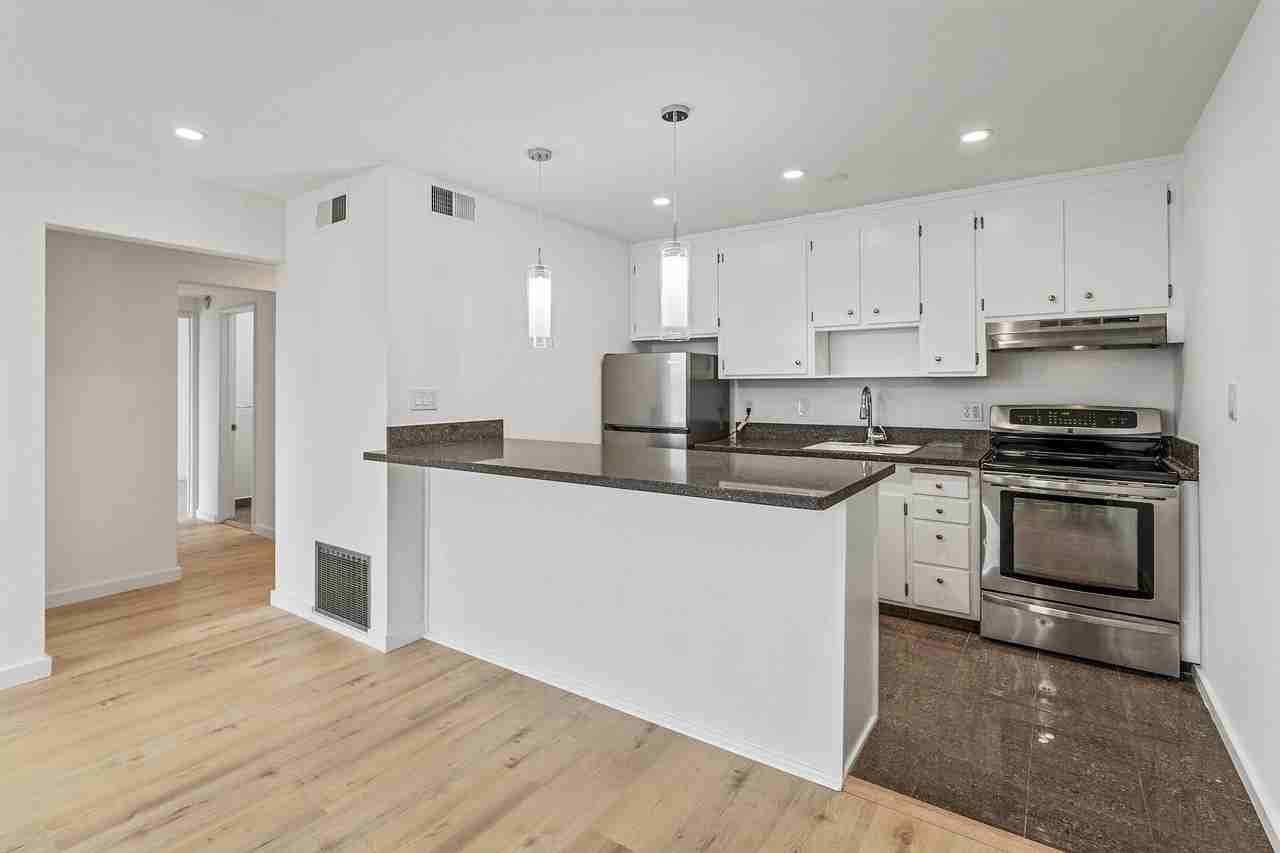 311 Corbett Avenue #7