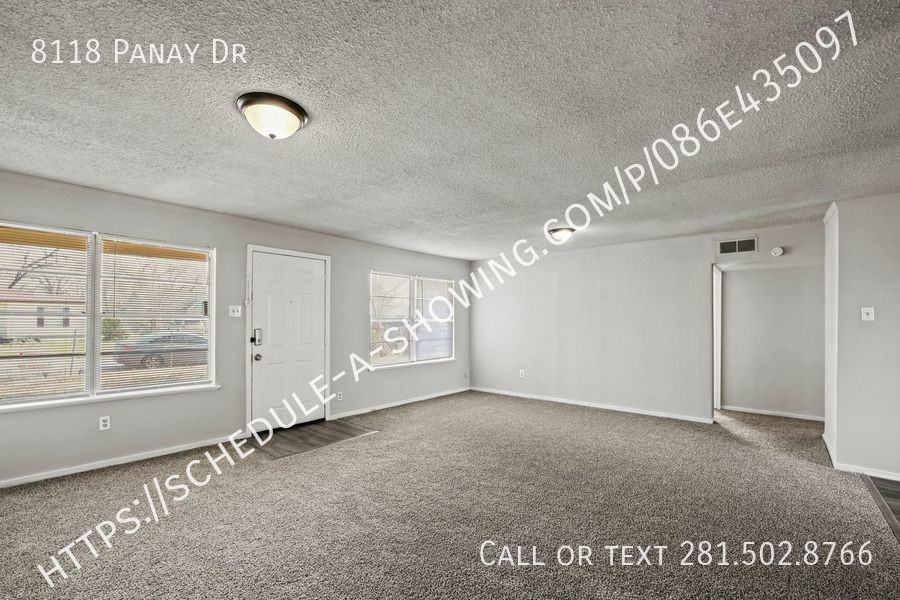 8118 Panay Dr - Photo 7 of 9