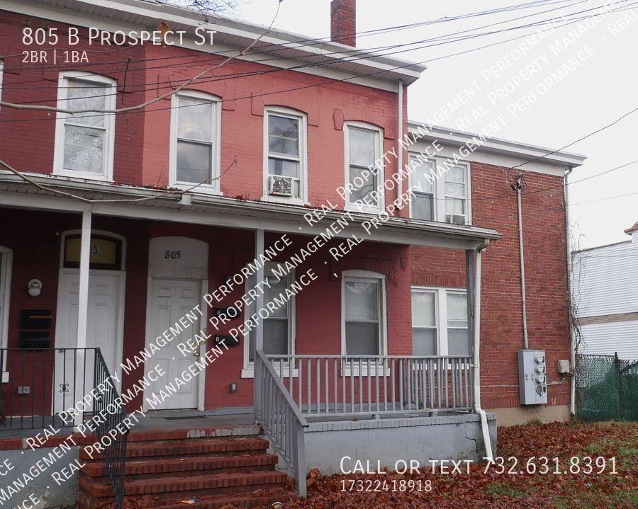 805B Prospect St - Photo 2 of 21