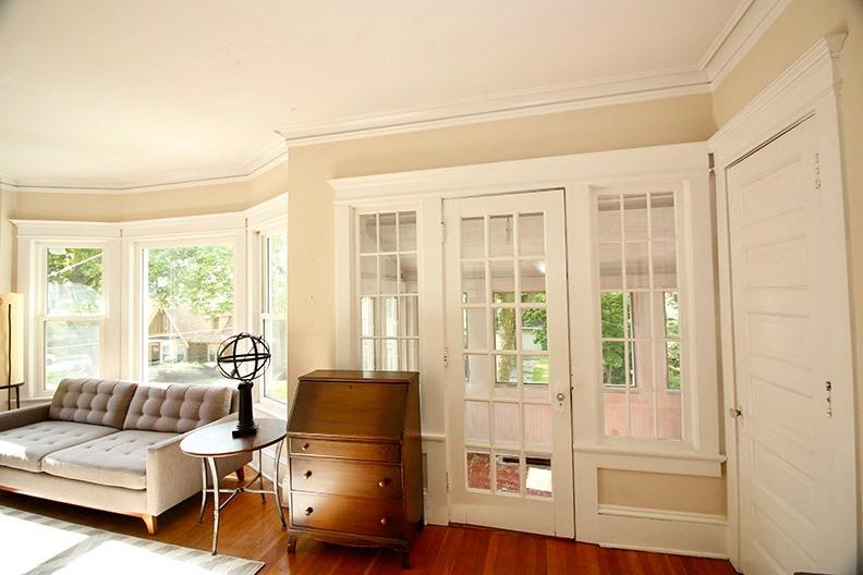 2719 E Hartford Ave - Photo 6 of 36