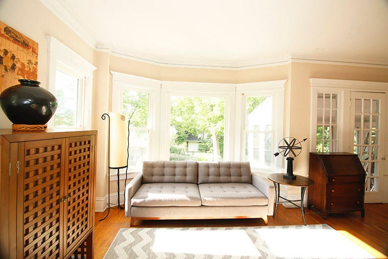 2719 E Hartford Ave - Photo 7 of 36