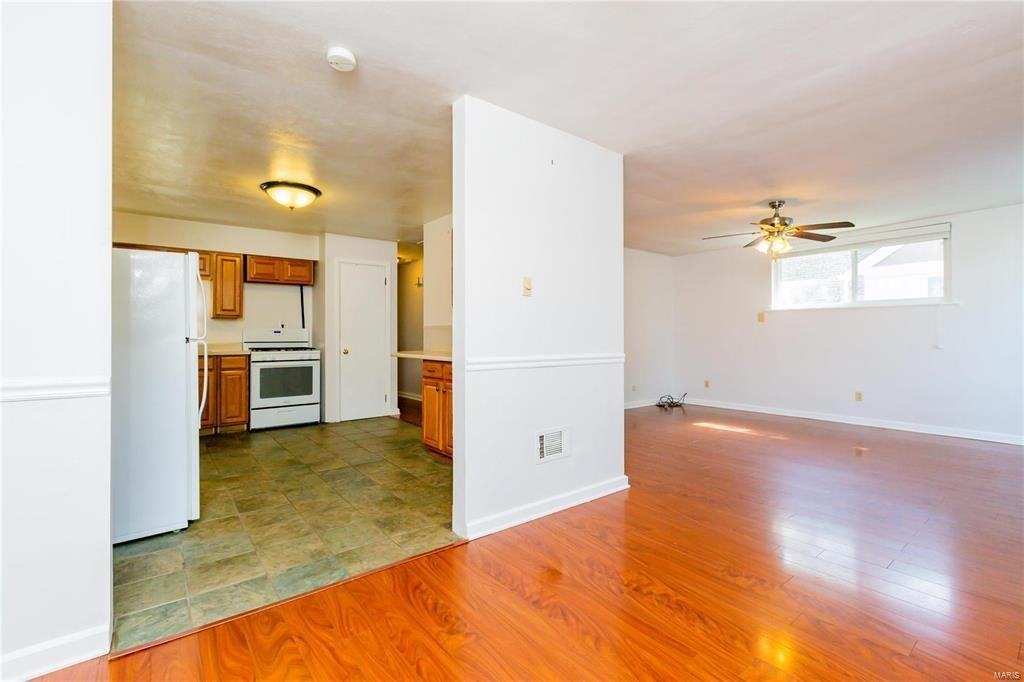 5935 Victoria Avenue #1 - Photo 5 of 9