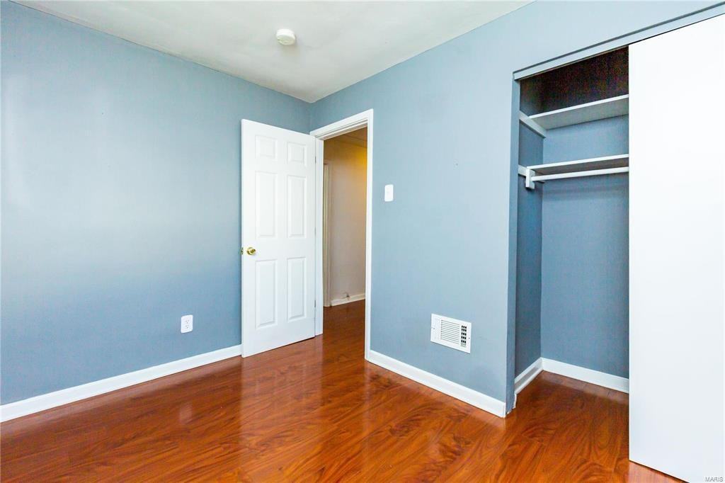 5935 Victoria Avenue #1 - Photo 7 of 9