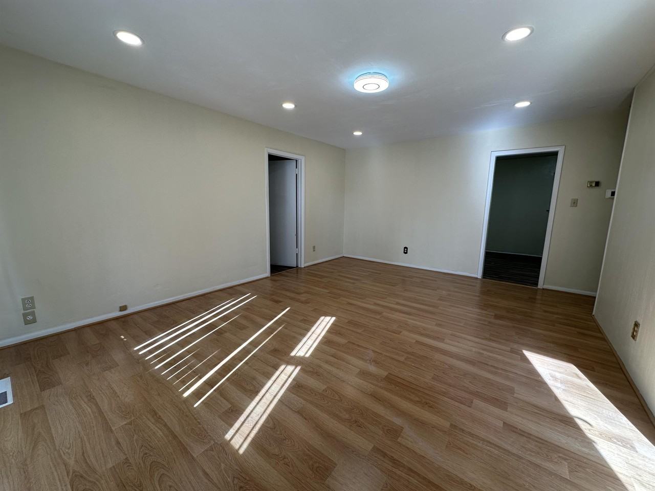 3252 Club House Rd #1 - Photo 5 of 21