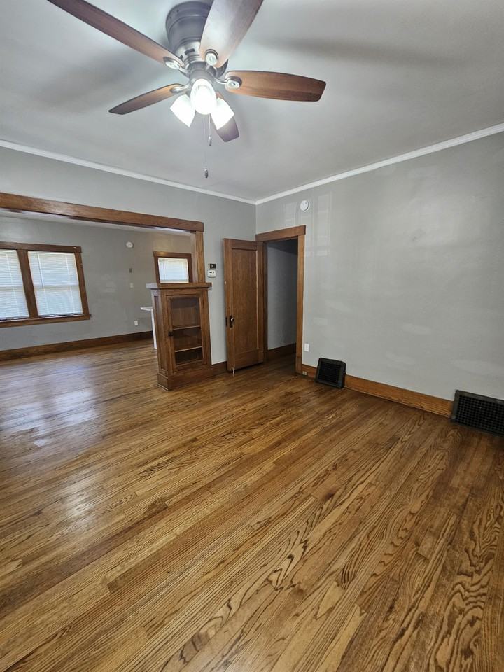 132 North 35th Avenue #1KEY56A - Photo 7 of 31