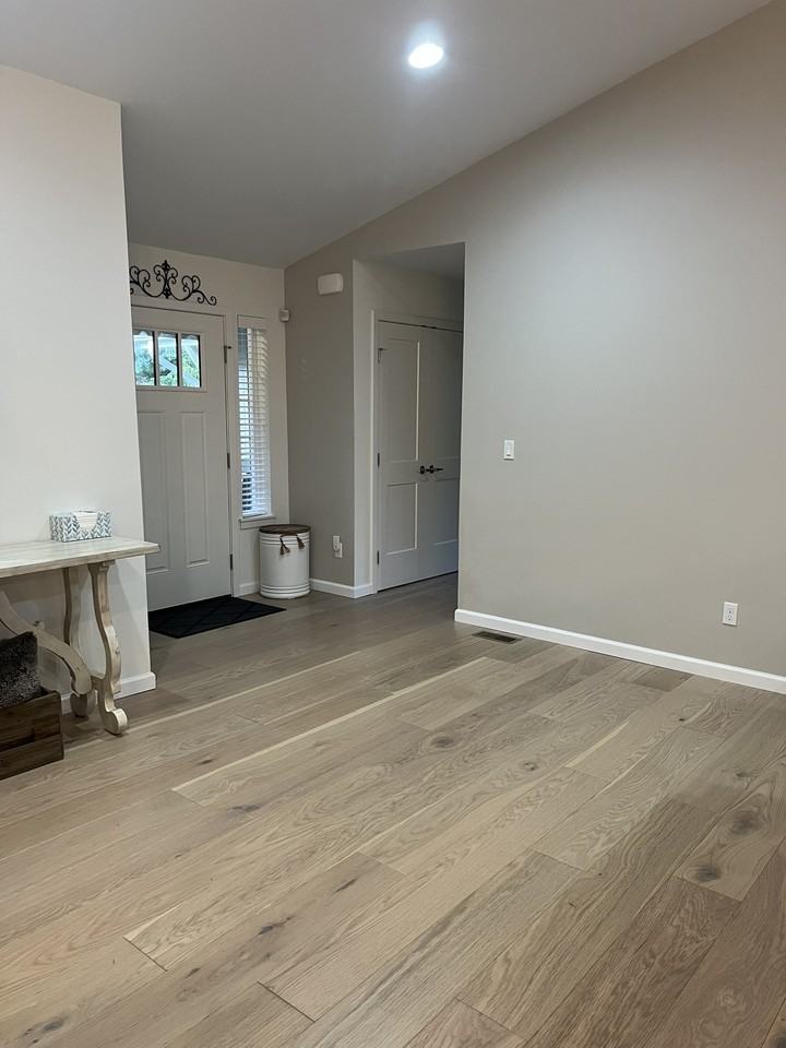 381 E Lakeshore Dr #1 - Photo 4 of 22