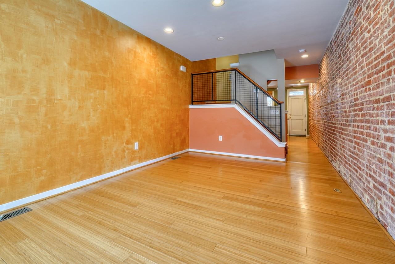 5 N Decker Ave #0 - Photo 3 of 36