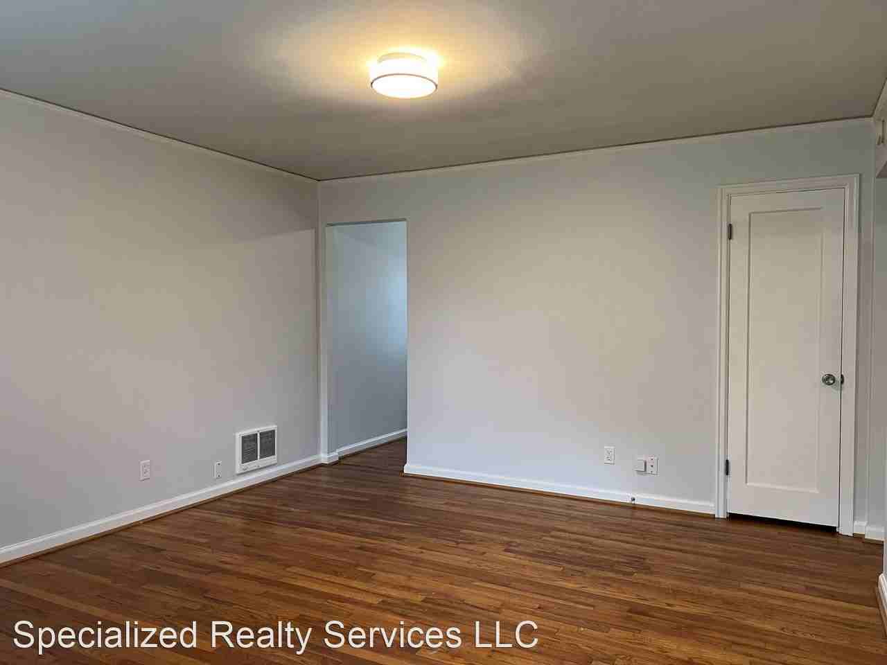 Collins Court - CC1505 - Photo 2 of 21