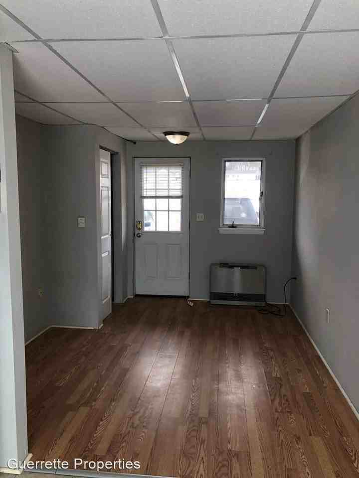 1190 Augusta Rd - Photo 2 of 11