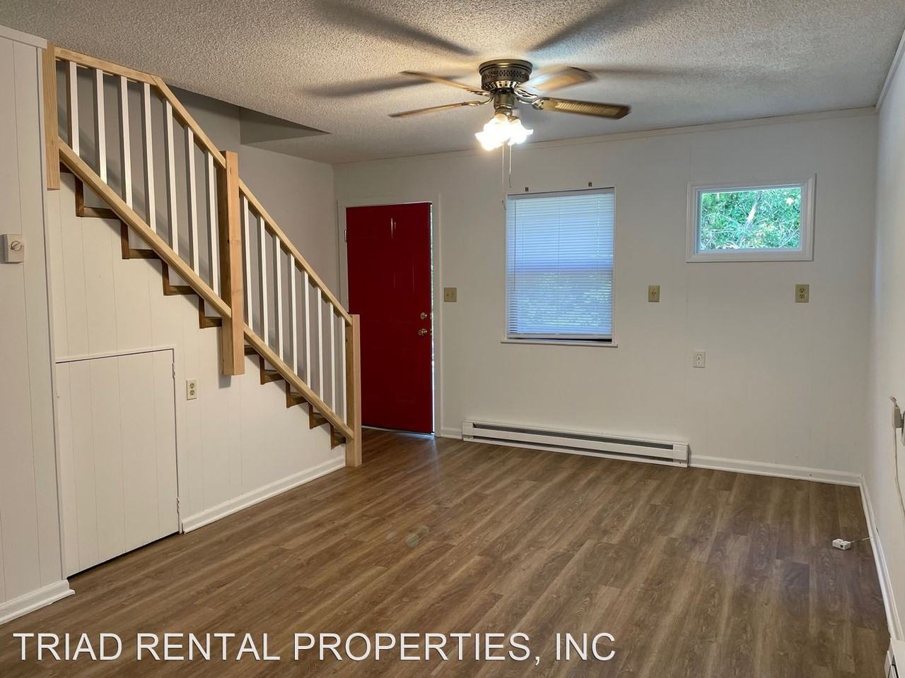 1588 A-B-C  MOUNTAIN VIEW DR - Photo 3 of 16