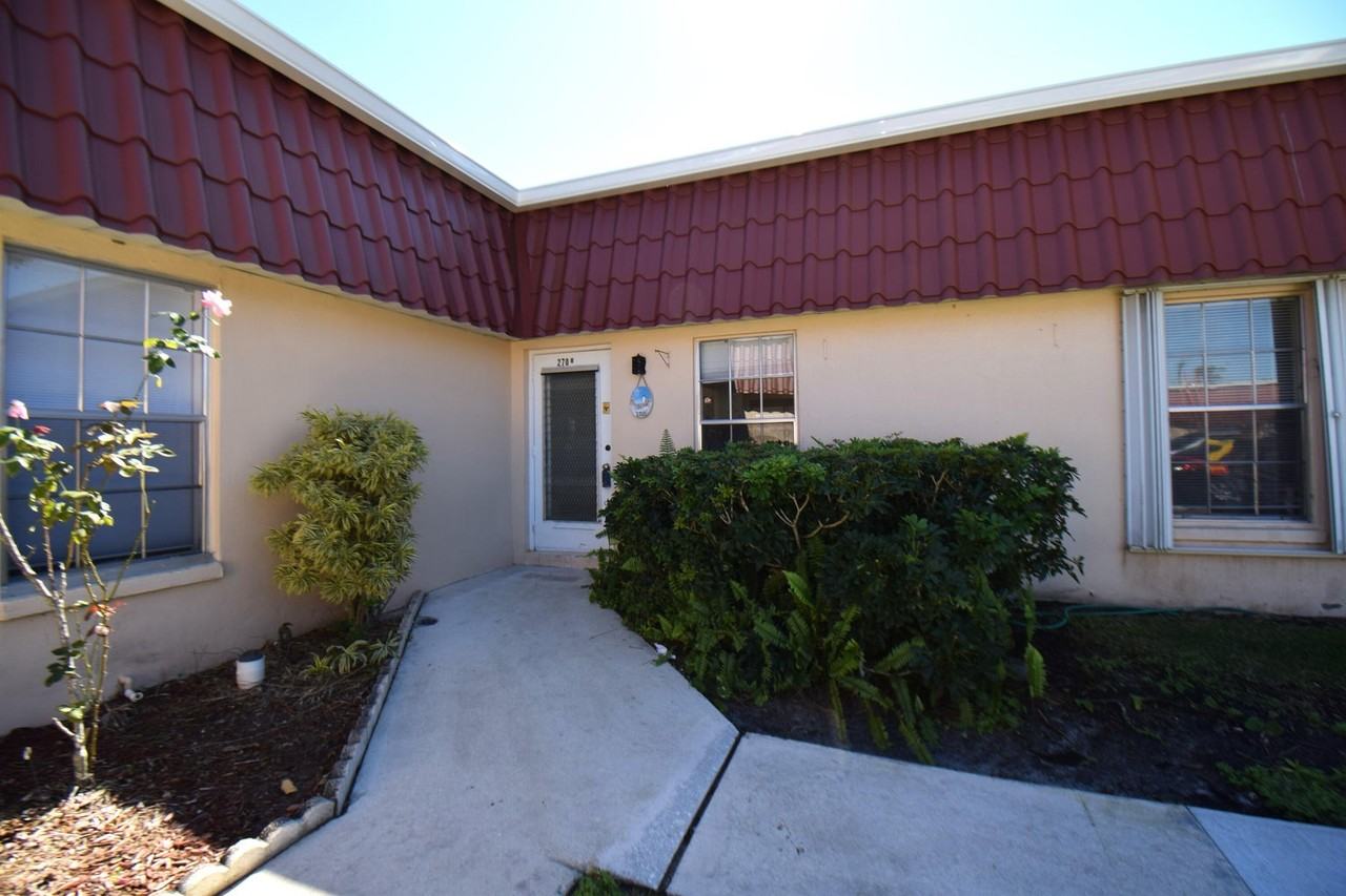 270 Cape Cod Cir - Photo 2 of 12