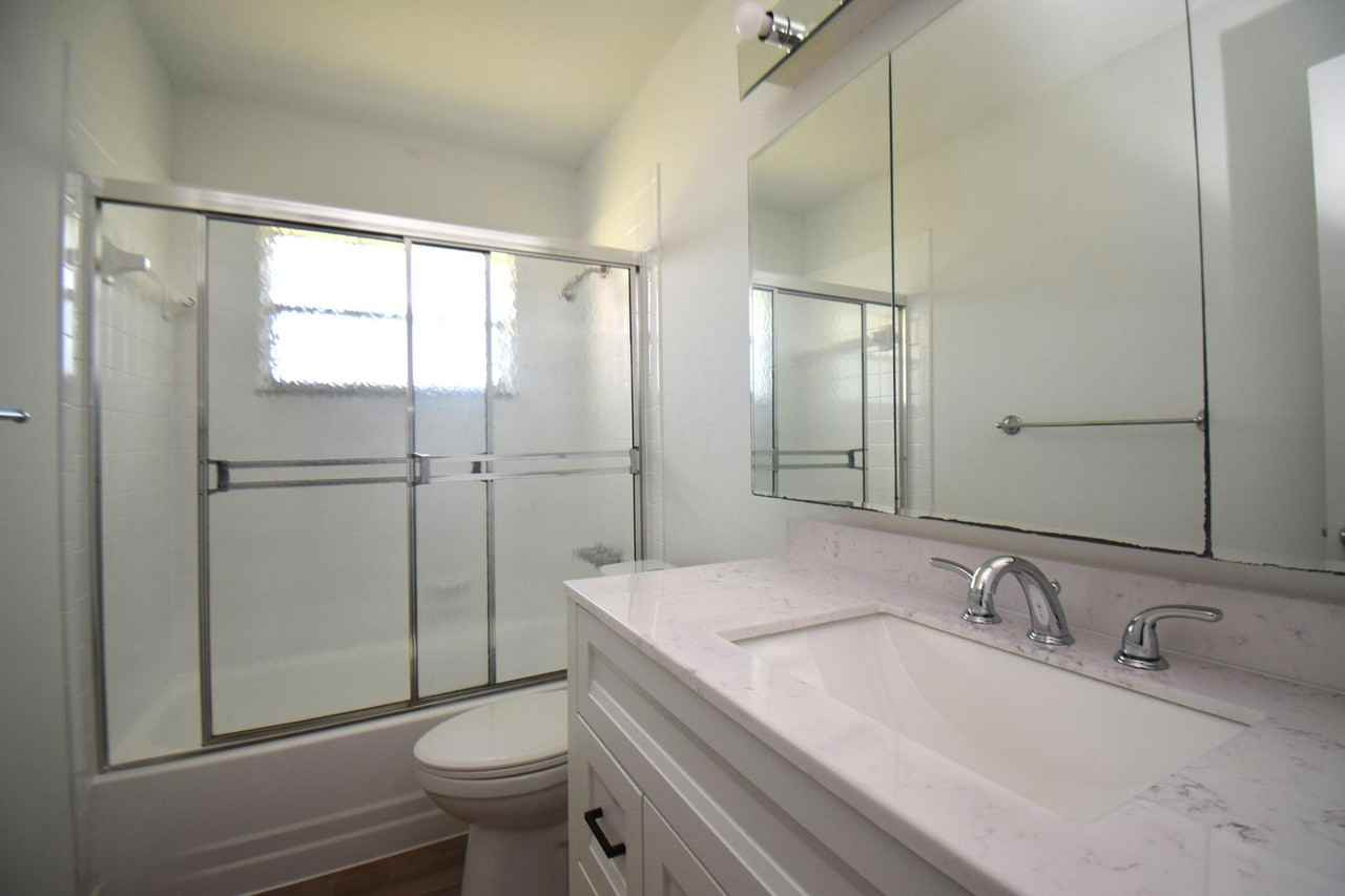 270 Cape Cod Cir - Photo 3 of 12