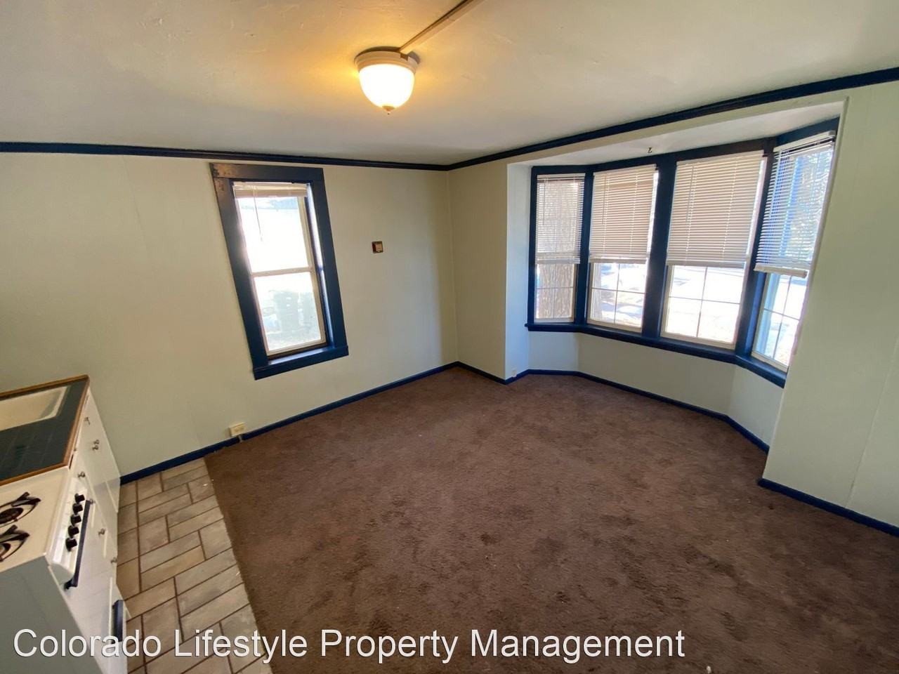 1631 W 3rd Ave & 1/2 - Photo 3 of 11