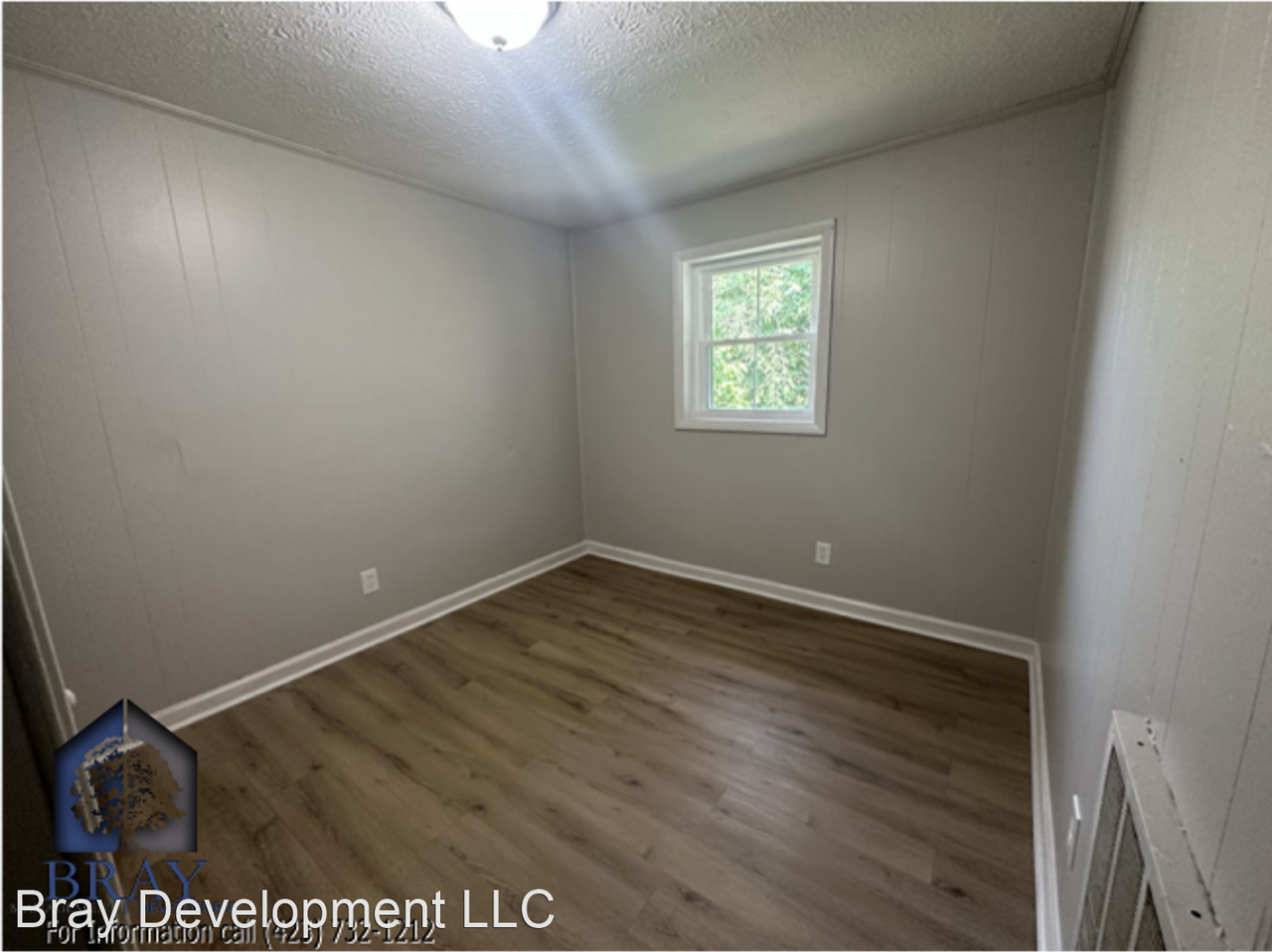 4235 - 4239 Rustic Way - Photo 3 of 8