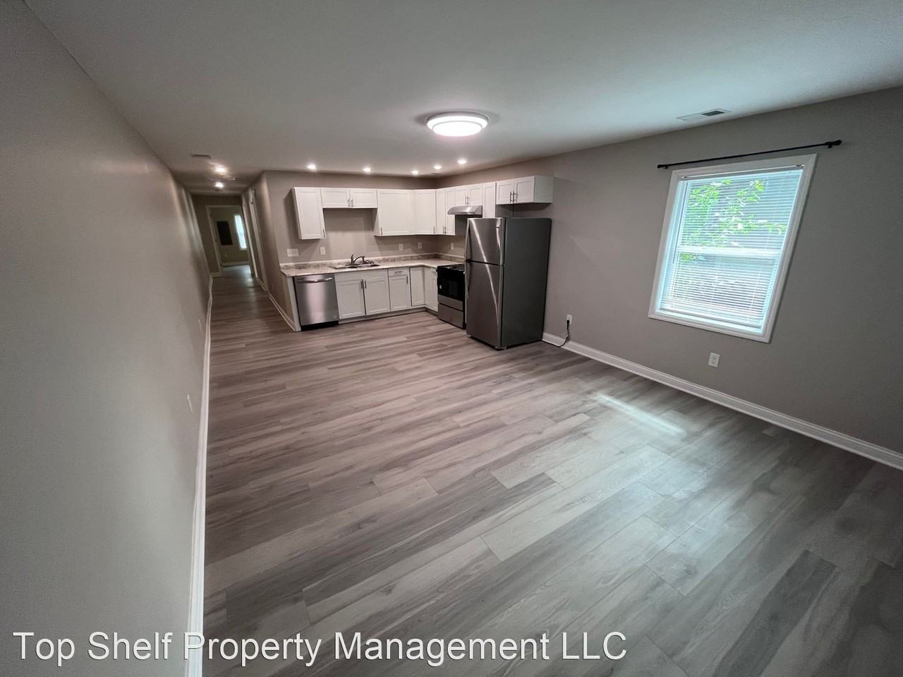 359-361 Holmes St - Photo 2 of 12