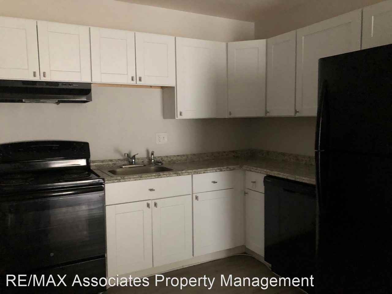 92 Governor Printz Blvd #2 - Photo 3 of 10