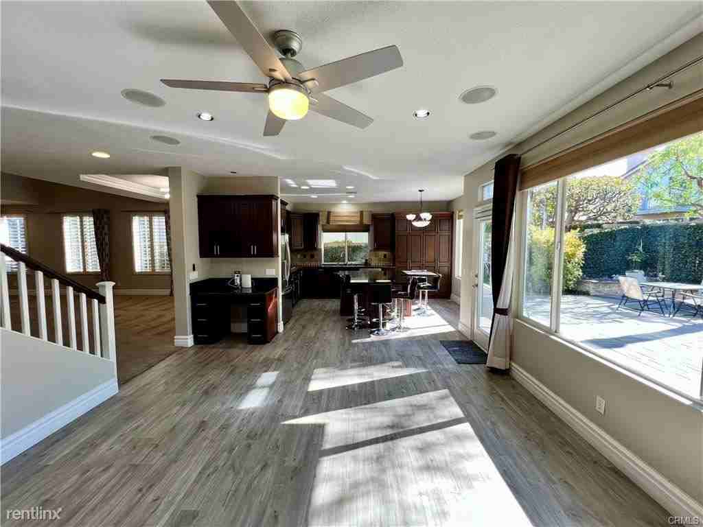 24972 Footpath Ln - Photo 2 of 20