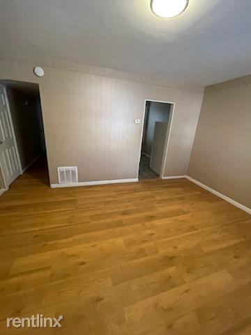 525 Baltic Ave #1 - Photo 3 of 10